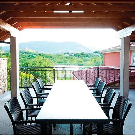 Four-bedroom Holiday In Peracko Blato Σπίτι διακοπών *