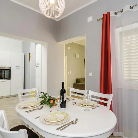 Σπίτι διακοπών Four-bedroom Holiday In Peracko Blato Ploce (Dubrovnik-Neretva)